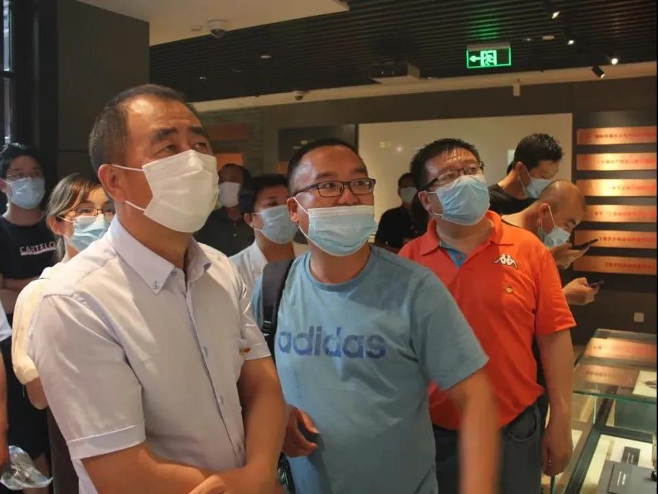 4001百老汇会员登入-百老汇官方网站